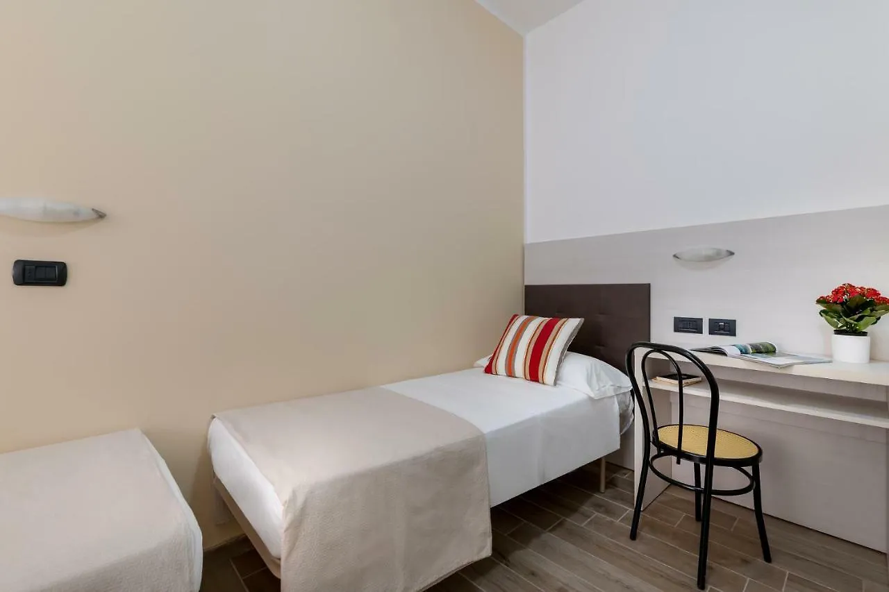 Hotel Maria Serena Rímini 3*,